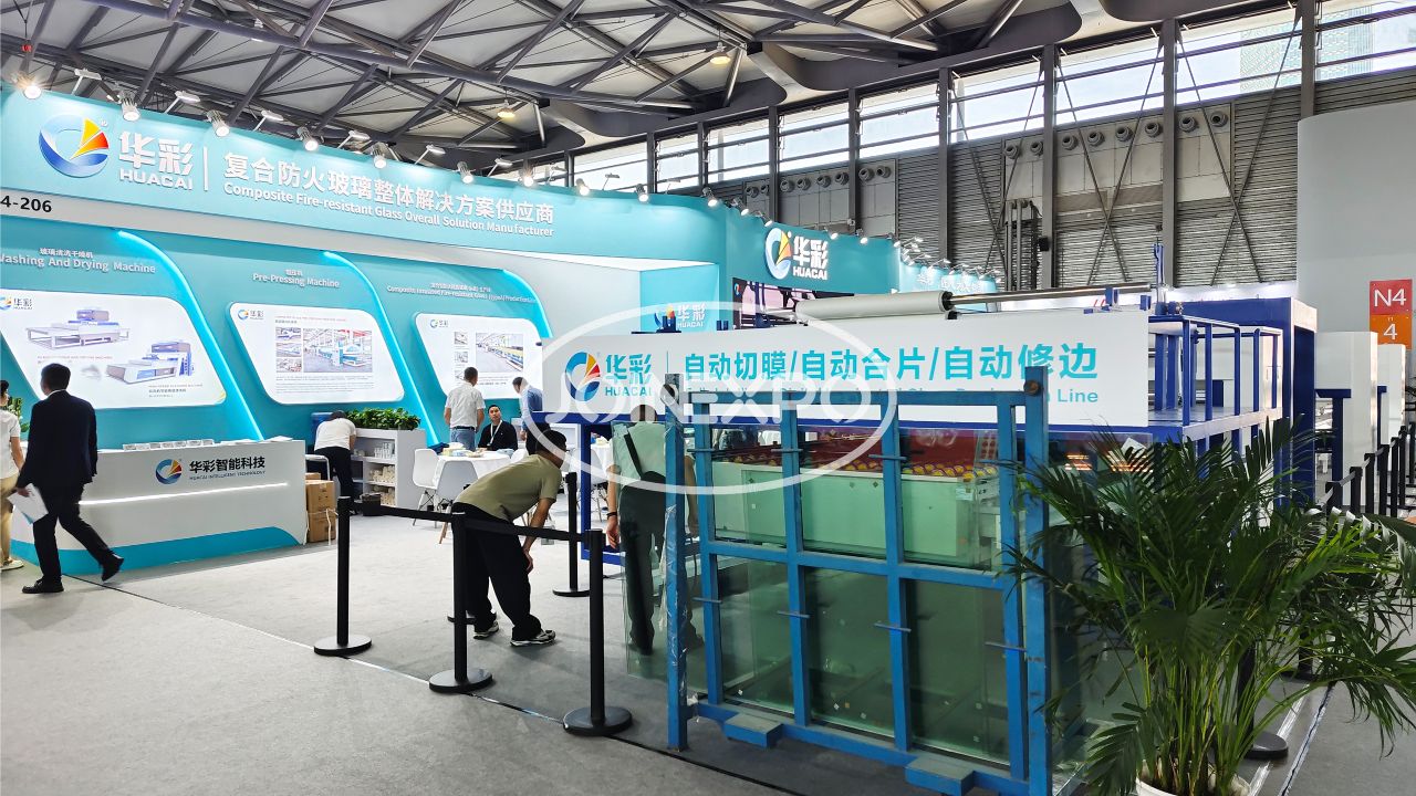 玻璃行業(yè)上海展覽搭建設計 | 深圳華彩在中國玻璃展整裝待發(fā)