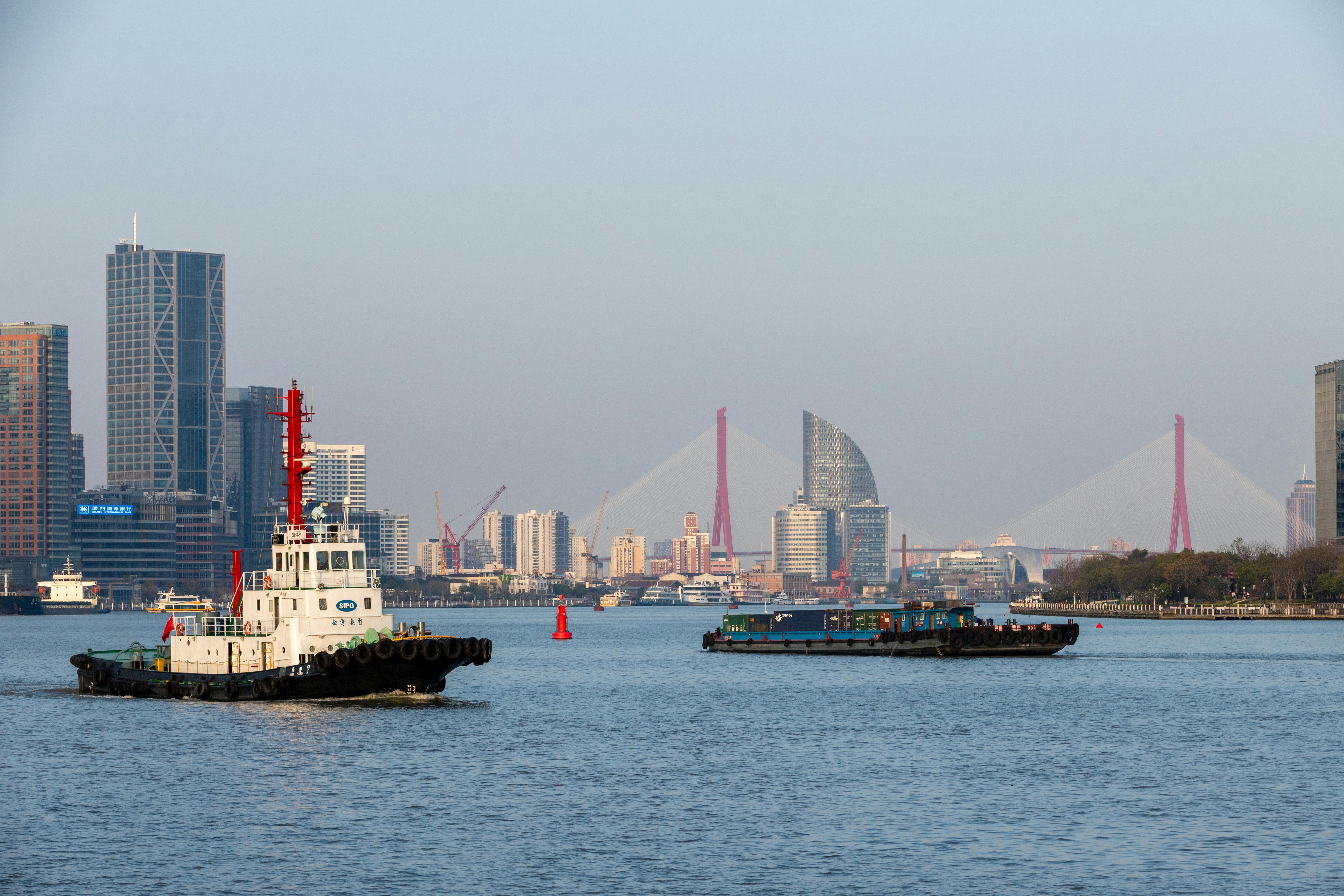 上海展覽展臺搭建公司，標(biāo)準(zhǔn)化與特色化的完美結(jié)合