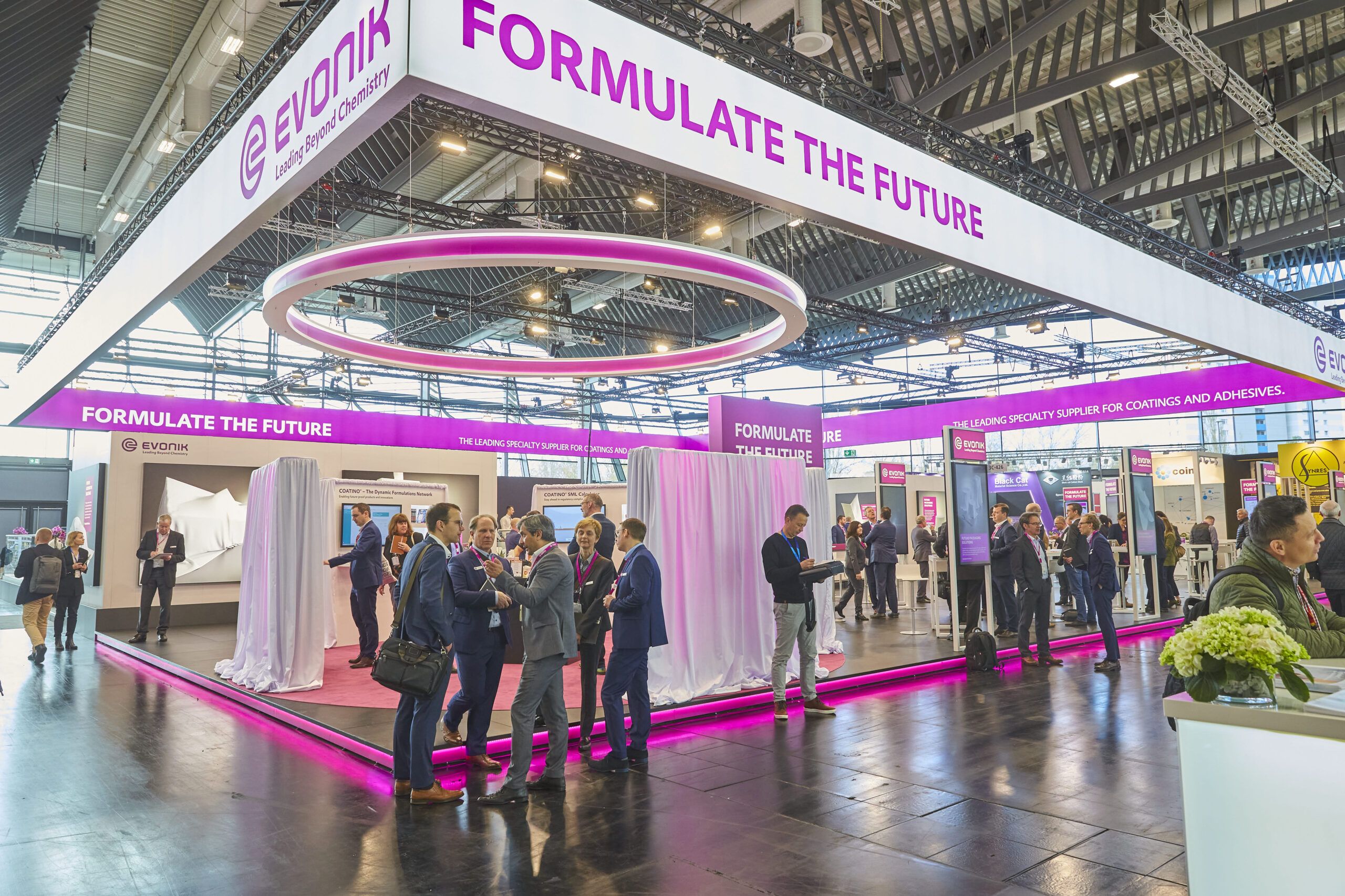 展臺搭建的尺寸分析，如何選擇合適的展臺面積與布局