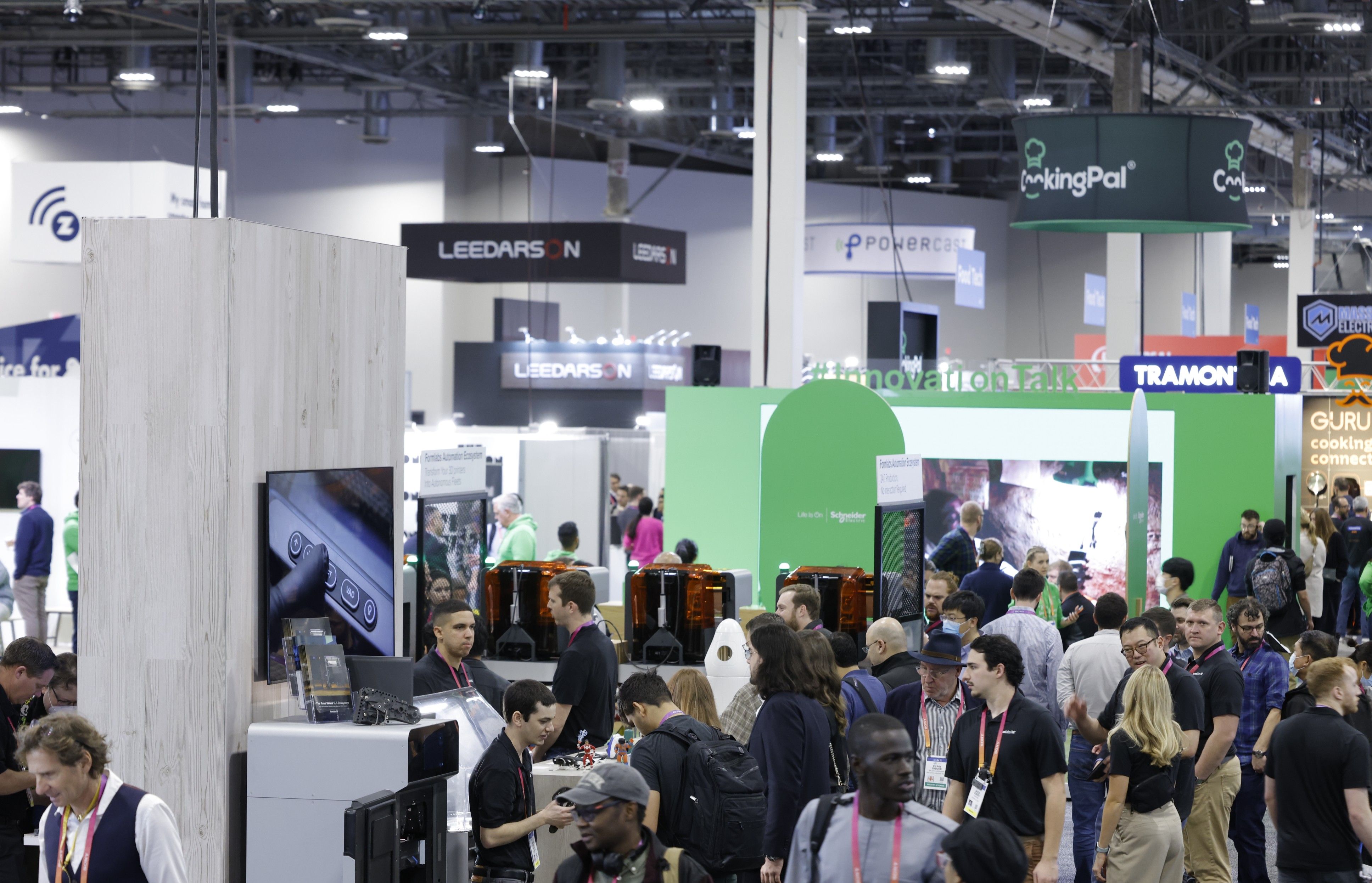 如何處理展會(huì)物流和運(yùn)輸管理？展覽展臺(tái)搭建中的關(guān)鍵環(huán)節(jié)