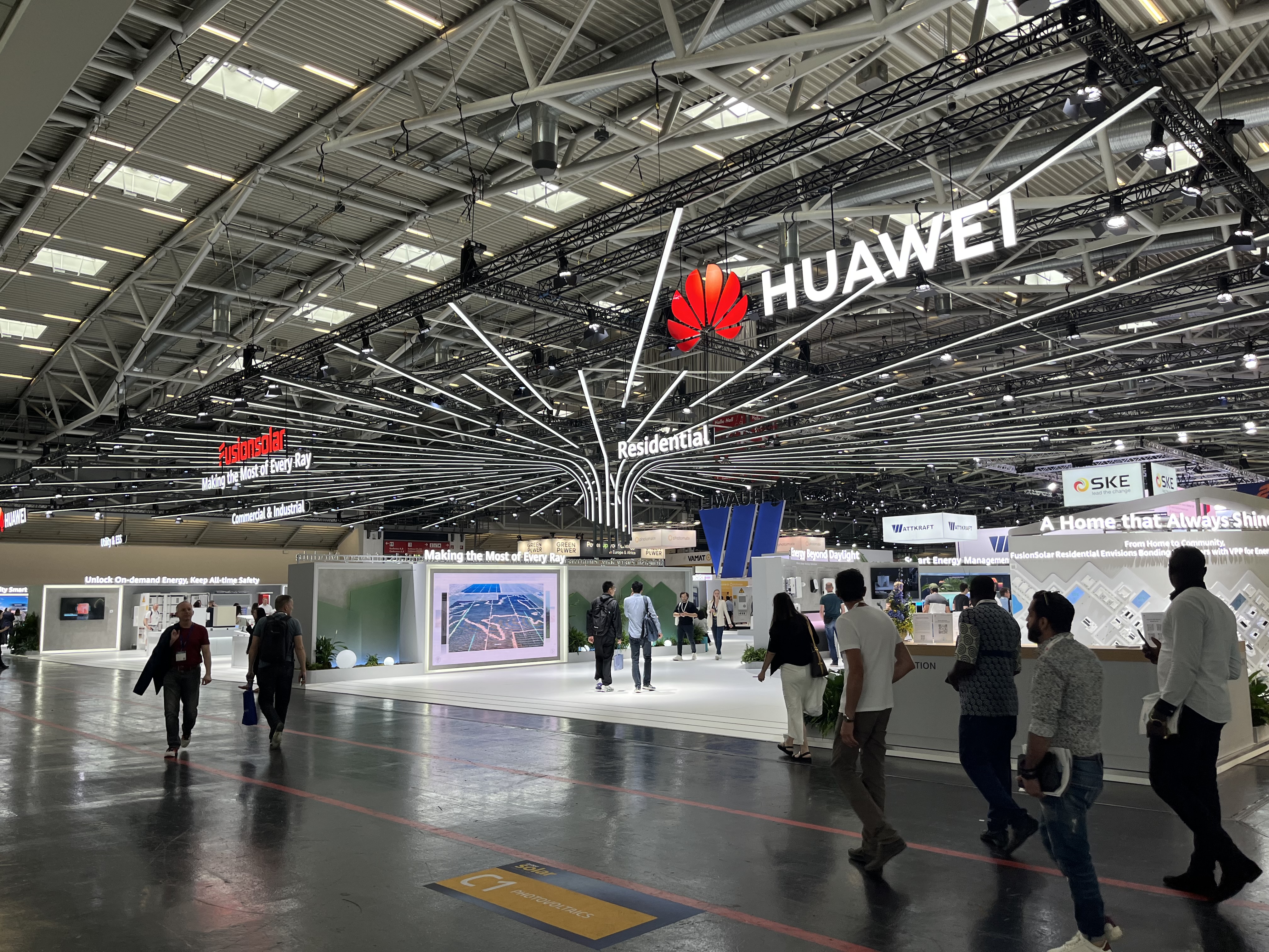 迪拜展臺搭建價格多少錢一平方