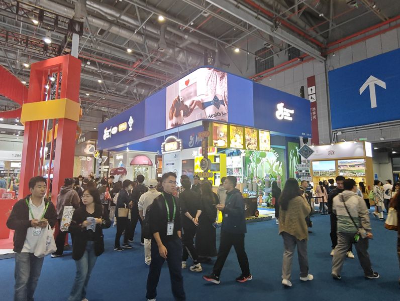 全球物聯(lián)網展科技感展臺設計搭建