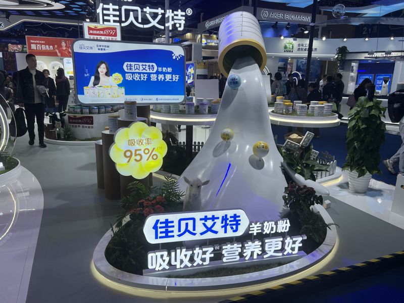 韓國展臺設(shè)計搭建